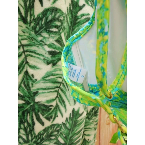 Venus paint splatter twist bikini top 🦋 - Picture 4 of 5